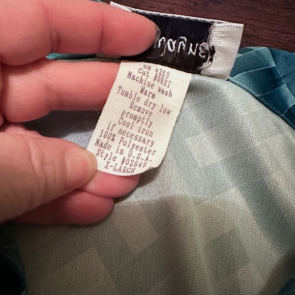 Women’s XL Short Sleeve Green Pattern Top, Elastic waist, V-Neck, Collar Vintage - Picture 6 of 6